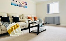 Deluxe 2 Bedroom Apartment